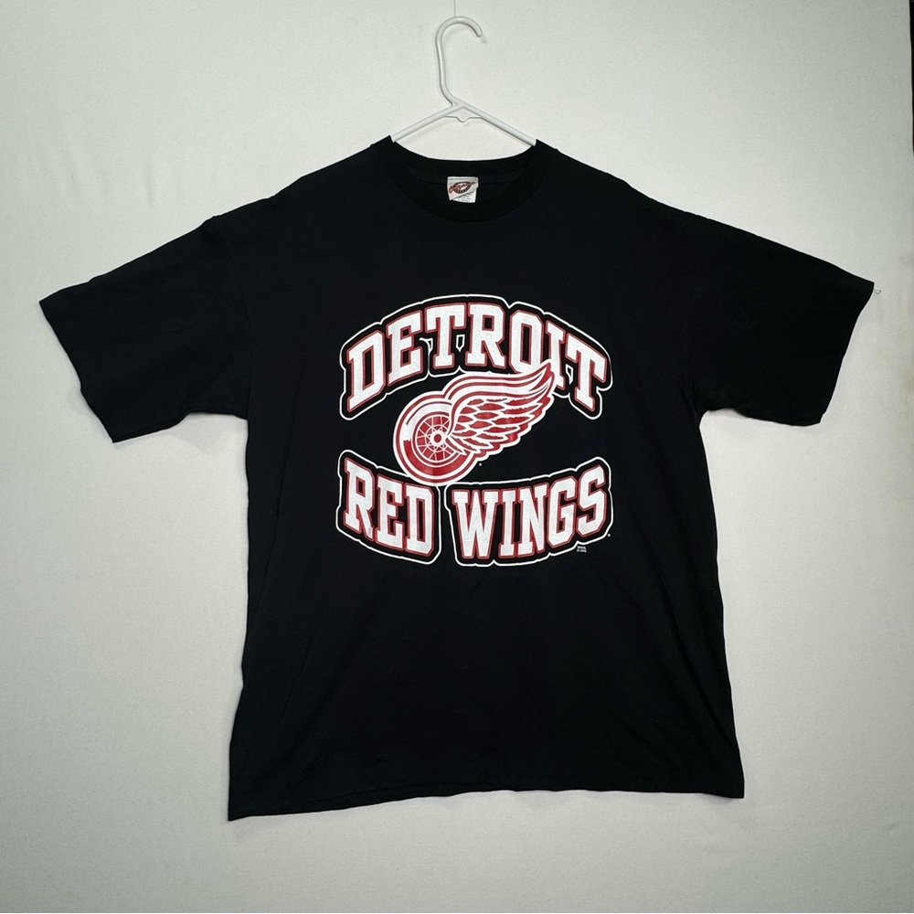Vintage 90s Detroit Red Wings NHL Hockey Black Short Sleeve Graphic Tee Large